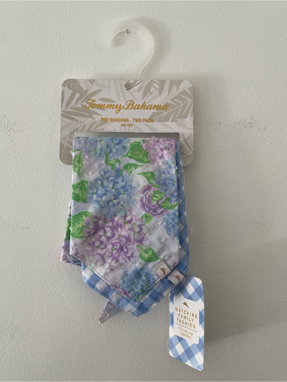 Tommy Bahama Pack of 2 Pet Bandanas OS